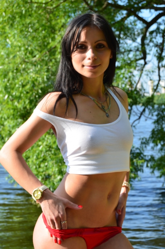 Алиса, 22